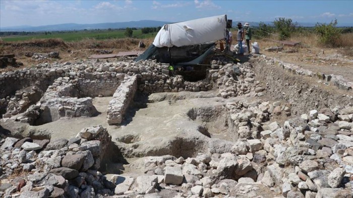  2 bin 600 yıllık Lidya mutfağından 'fare kafatası' &ccedil;ıktı