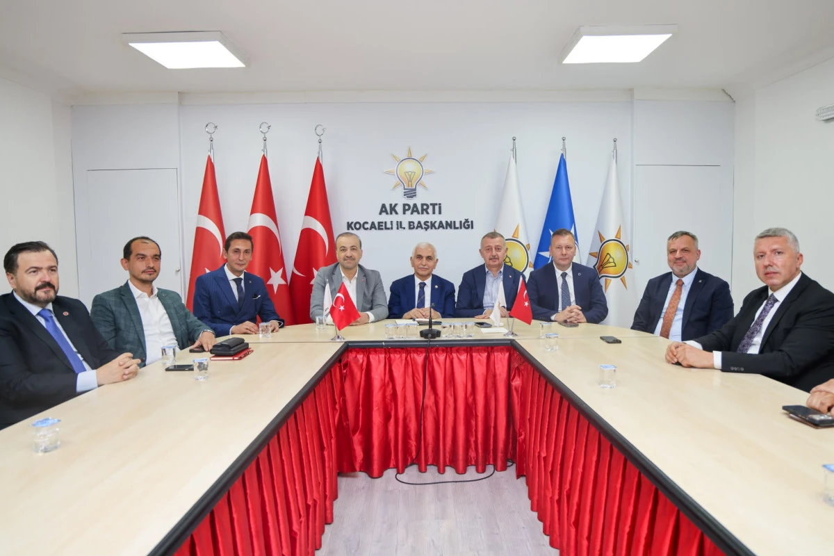 Cumhur İttifakı&rsquo;nın İzmit Adayı Hayrettin &Uuml;nl&uuml; Oldu