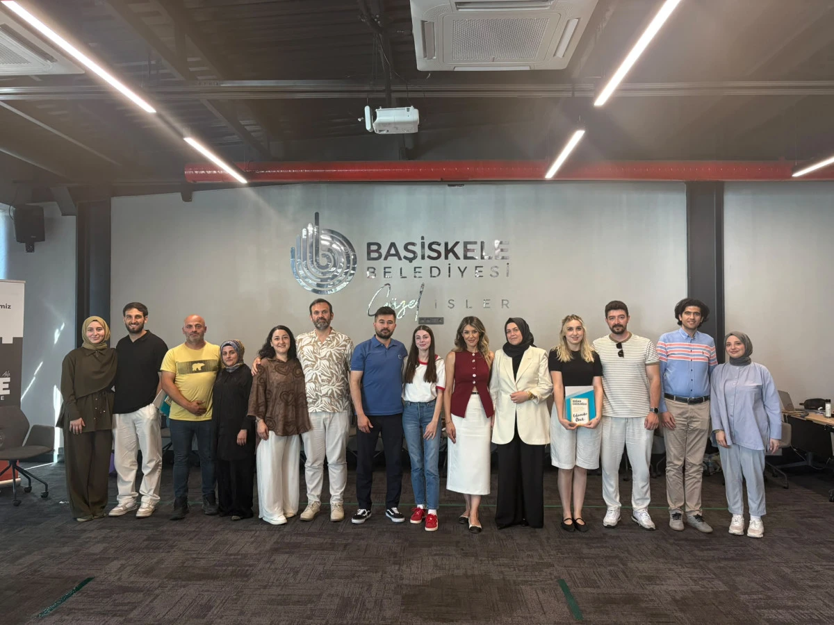 Evlilik Okulu 3 Yıldır &Ccedil;iftlere Rehberlik Ediyor