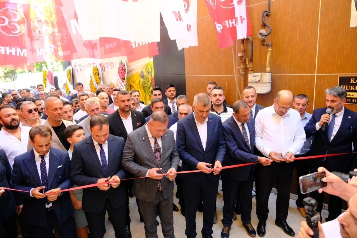 MHP G&ouml;lc&uuml;k yeni hizmet binasının kapılarını a&ccedil;tı