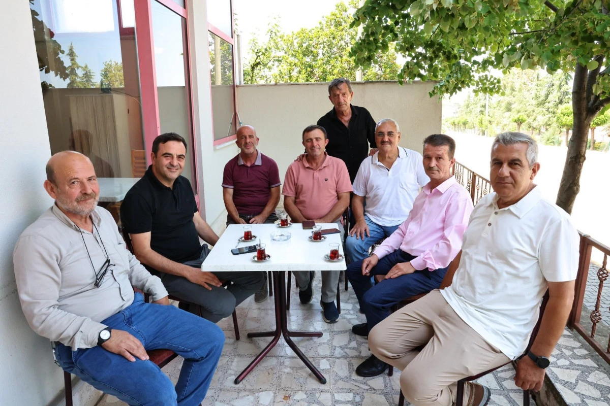&Ouml;zl&uuml;, Başiskele&rsquo;nin Ulu &Ccedil;ınarlarını Yalnız Bırakmadı