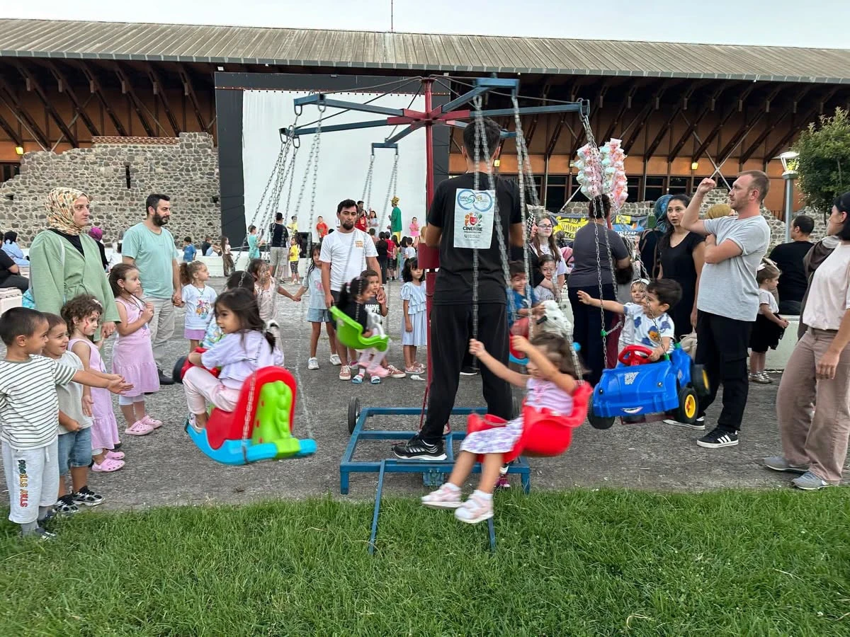 Şirink&ouml;y&rsquo;de Mahalle Şenliği coşkusu